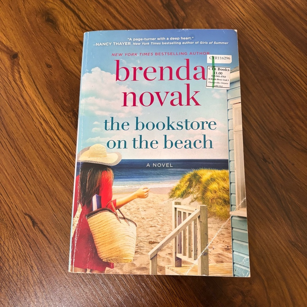 3/$20 📚  The Bookstore on the Beach Brenda Novak Paperback